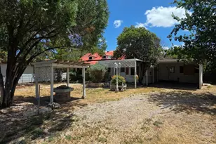 505 1/2 S Main Street S, Lampasas, TX 76550 - Photo 13