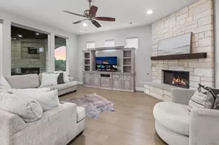 16100 Golden Top Dr, Austin, TX 78738 - Photo 11