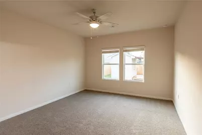 5000 Lexington Meadow Lane, Del Valle, TX 78617 - Photo 11