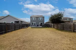 212 Wonderful Life Way, Jarrell, TX 76537 - Photo 25