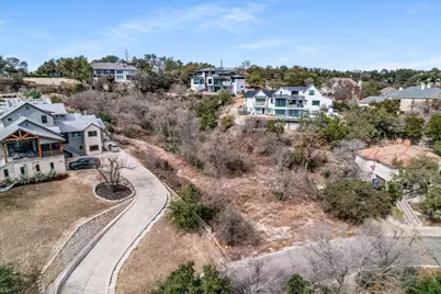 6304 Rusty Ridge Drive, Austin, TX 78731 - Photo 7