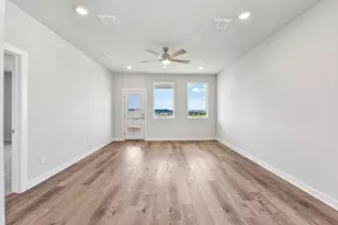 11916 Ellena Cv, Austin, TX 78747 - Photo 13