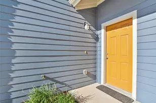 516 E Slaughter Ln, Austin, TX 78744 - Photo 3