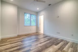 3111 Walling Dr, Austin, TX 78705 - Photo 15