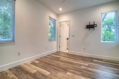 3111 Walling Drive, Austin, TX 78705 - Photo 11