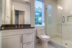 3111 Walling Dr, Austin, TX 78705 - Photo 21