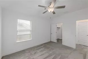 10408 Spanish Jennet Wy, Manor, TX 78653 - Photo 23