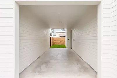 408 Linden #B, Austin, TX 78702 - Photo 35