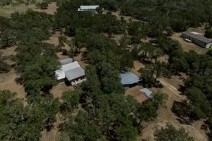122 Winding Creek Rd, Spicewood, TX 78669 - Photo 17