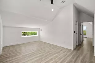 1606 Harvey St, Austin, TX 78702 - Photo 33