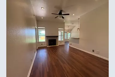 322 Meadowside Drive, Hutto, TX 78634 - Photo 3