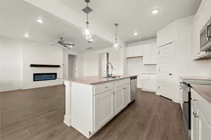 564 Gus Loop, Georgetown, TX 78626 - Photo 7