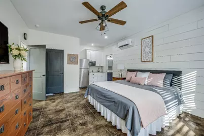 20008 Victoria Chase Road, Lago Vista, TX 78645 - Photo 17