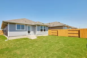 303 Trailside Ln, Bastrop, TX 78602 - Photo 21