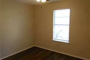 602 Garden Path Dr, Round Rock, TX 78664 - Photo 11