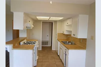 602 Garden Path Drive, Round Rock, TX 78664 - Photo 5