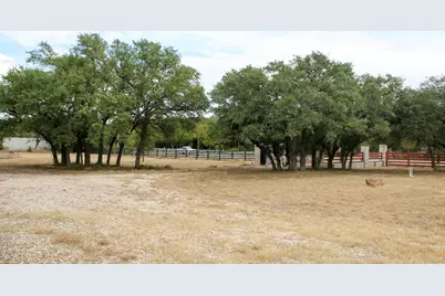 18001 Fm 150 W, Driftwood, TX 78619 - Photo 27