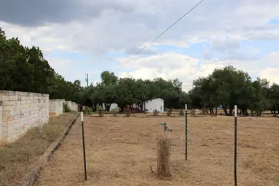 18001 Fm 150 W, Driftwood, TX 78619 - Photo 13