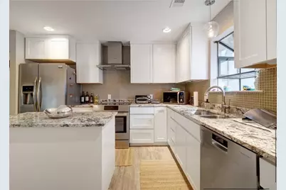 9518 Topridge Drive #17, Austin, TX 78750 - Photo 5