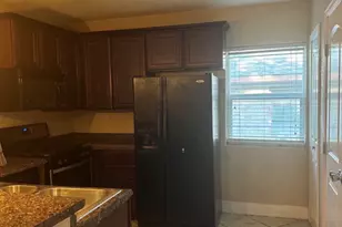 1913 W 38th St, Austin, TX 78731 - Photo 5