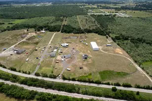 353 Littig Rd, Elgin, TX 78621 - Photo 1