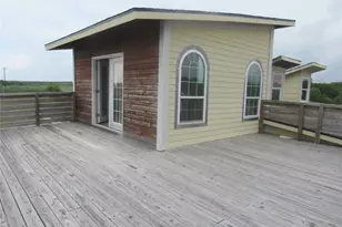 353 Littig Rd, Elgin, TX 78621 - Photo 17