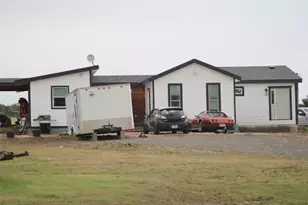 353 Littig Rd, Elgin, TX 78621 - Photo 13