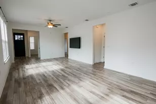 103 Kitty Hawk Rd, Georgetown, TX 78633 - Photo 9