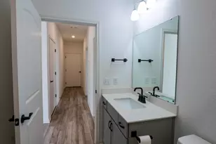 103 Kitty Hawk Rd, Georgetown, TX 78633 - Photo 29