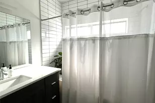 1163 Perry Rd, Austin, TX 78721 - Photo 5