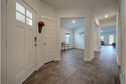 305 Elm Creek Drive, Hutto, TX 78634 - Photo 5