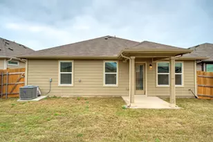 305 Elm Crk Dr, Hutto, TX 78634 - Photo 27