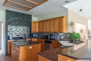 105 Wallace Riddell Dr, Burnet, TX 78611 - Photo 7