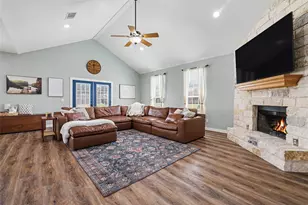 201 Christine Ln, Liberty Hill, TX 78642 - Photo 13