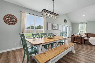 201 Christine Lane, Liberty Hill, TX 78642 - Photo 17