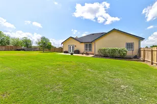 201 Christine Ln, Liberty Hill, TX 78642 - Photo 31