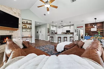 201 Christine Lane, Liberty Hill, TX 78642 - Photo 11