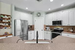 201 Christine Ln, Liberty Hill, TX 78642 - Photo 15
