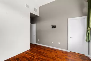 705 N Bluff Dr, Austin, TX 78745 - Photo 17