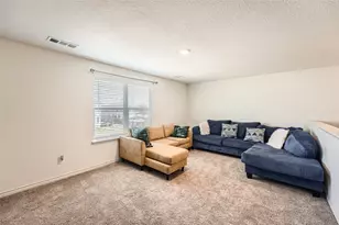 14513 Prairie Sod Ln, Elgin, TX 78621 - Photo 15