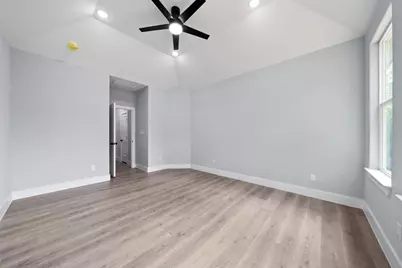 106 Halawa Court, Bastrop, TX 78602 - Photo 21