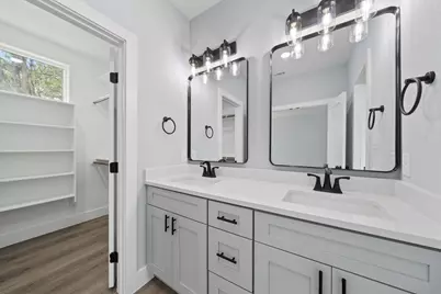 106 Halawa Court, Bastrop, TX 78602 - Photo 25