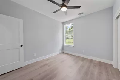 106 Halawa Court, Bastrop, TX 78602 - Photo 29