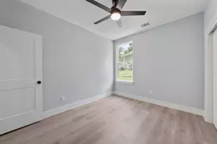 106 Halawa Ct, Bastrop, TX 78602 - Photo 29