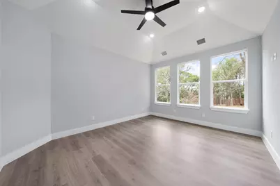 106 Halawa Court, Bastrop, TX 78602 - Photo 19