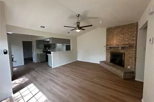 8809 Cainwood Ln, Austin, TX 78729 - Photo 11