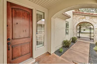 1812 Cantina Sky Drive, Leander, TX 78641 - Photo 3