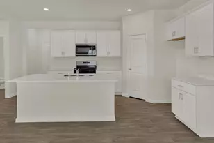 236 Shenandoah Dr, Kyle, TX 78640 - Photo 5