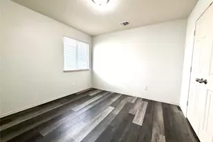 500 Obsidian Ln, Jarrell, TX 76537 - Photo 29