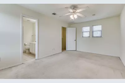 5701 Viewpoint Drive, Austin, TX 78744 - Photo 15